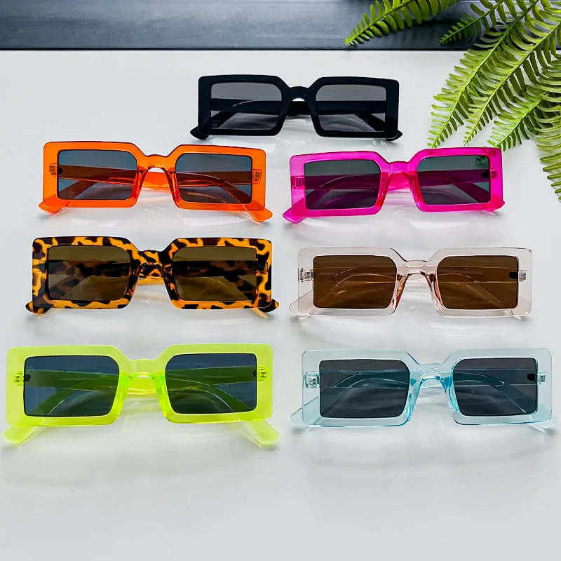 Free Sample Custom Logo Ladies Plastic Square Fashion Sunglasses Multi color Fashion Women Sunglasses
Free Sample Custom Logo Ladies Plastic Square Fashion Sunglasses Multi color Fashion Women Sunglasses
