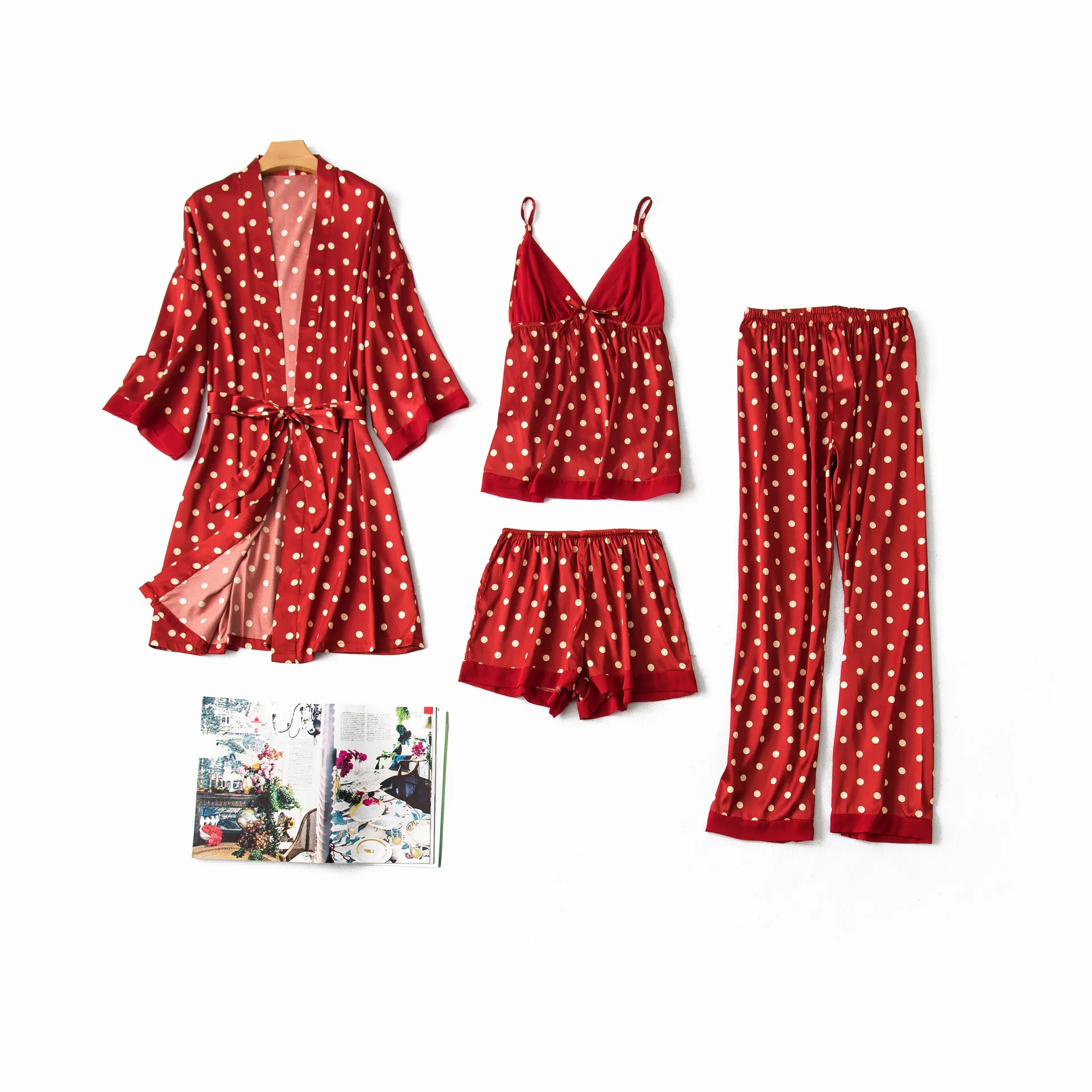 4 piece Pajamas silk Robe Set Hot Selling Dot Print Low Moq High Quality Nightgowns Women silk Pajamas Sleepwear Set, Picture shows
4 piece Pajamas silk Robe Set Hot Selling Dot Print Low Moq High Quality Nightgowns Women silk Pajamas Sleepwear Set, Picture shows