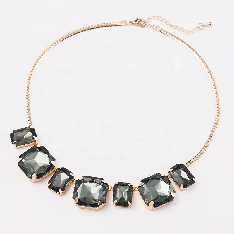 Wholesale 2022 large crystal gemstone gift chocker Valentine's day necklace jewelry for women
Wholesale 2022 large crystal gemstone gift chocker Valentine's day necklace jewelry for women