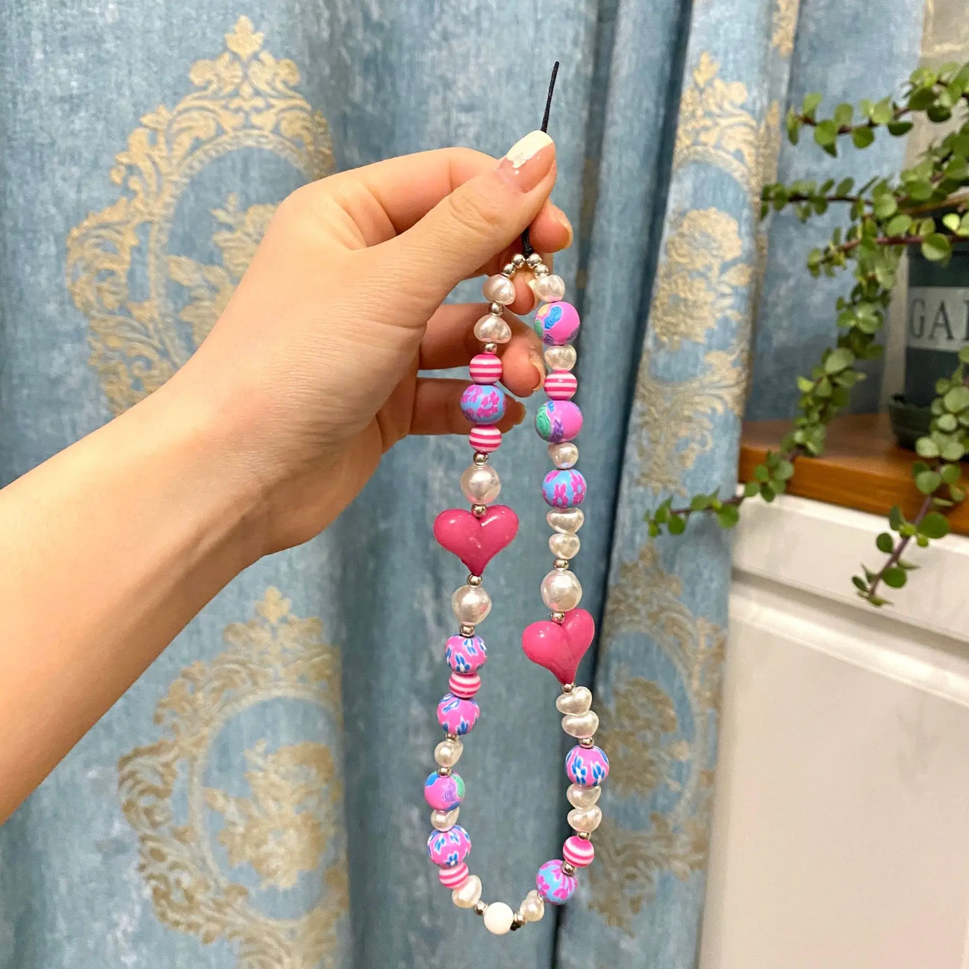 Fashion Y2K Mobile Phone Chain Personality Acrylic Beaded Phone Chain Simplicity Heart Shaped Mobile Phone Chain, Colorful
Fashion Y2K Mobile Phone Chain Personality Acrylic Beaded Phone Chain Simplicity Heart Shaped Mobile Phone Chain, Colorful