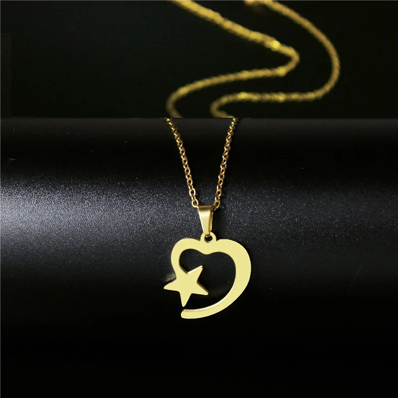 Fashion Love Star Pendant Clavicle Chain Stainless Steel Couple Necklace jewelry for women
Fashion Love Star Pendant Clavicle Chain Stainless Steel Couple Necklace jewelry for women