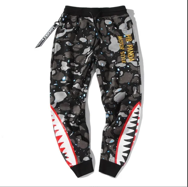 Fall's new shark print pants slacks sport camo pants slacks for trendy men and plus-size trousers
Fall's new shark print pants slacks sport camo pants slacks for trendy men and plus-size trousers