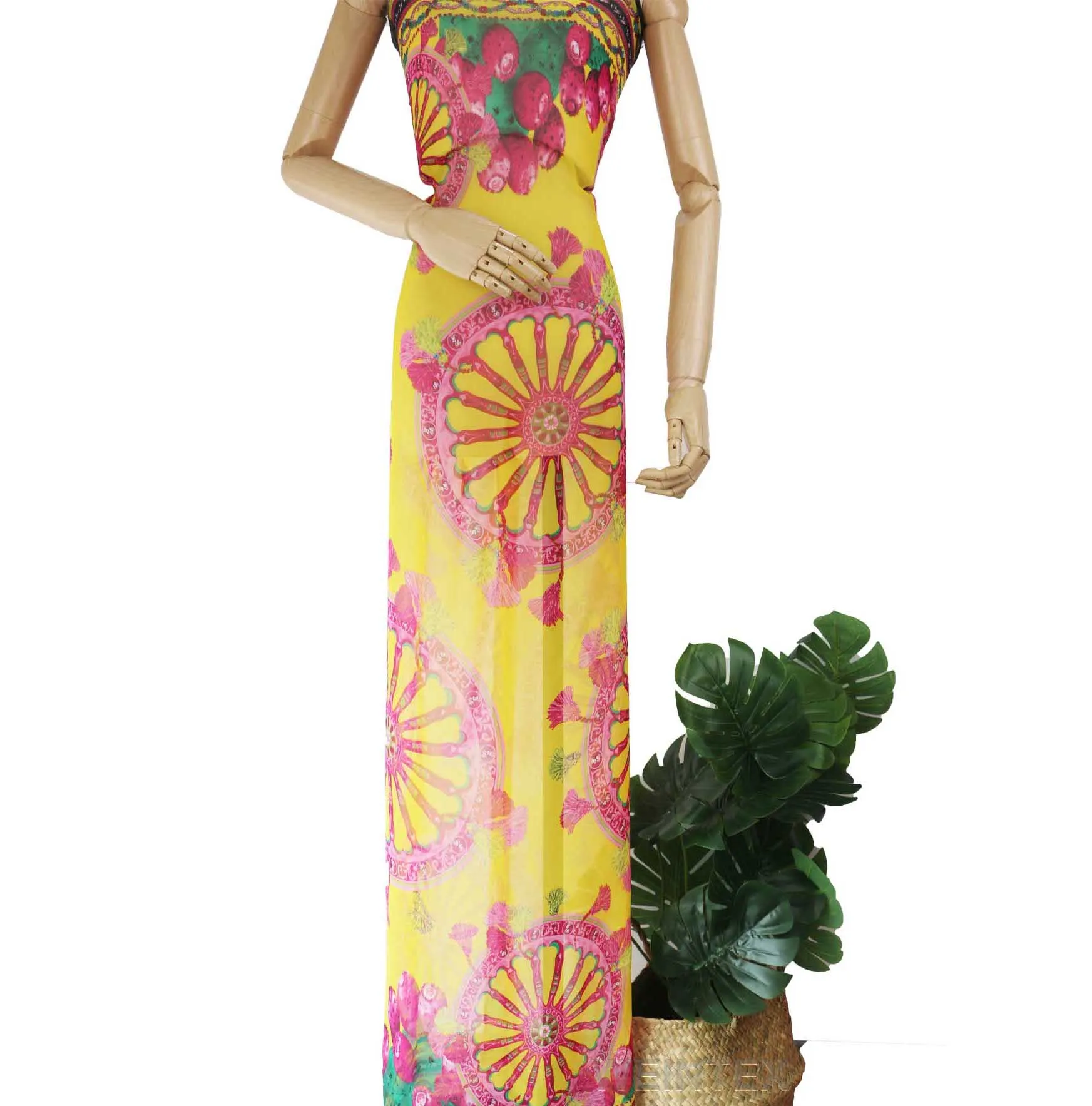 WI-A02 Wholesale price 100% polyester border print 50d silk chiffon fabric for dress and scarf
WI-A02 Wholesale price 100% polyester border print 50d silk chiffon fabric for dress and scarf