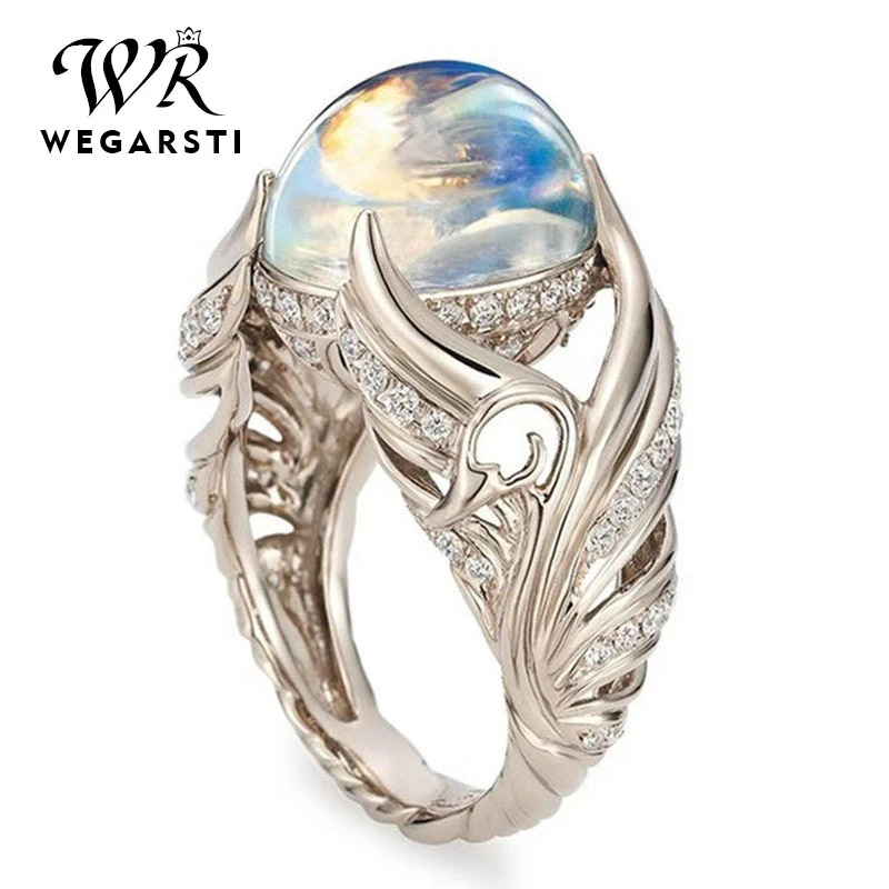 Vintage Colorful Big Circular Cut Rings For Women 925 Sterling Silver Ring With Angel Wings Moonstone Femme Jewelry
Vintage Colorful Big Circular Cut Rings For Women 925 Sterling Silver Ring With Angel Wings Moonstone Femme Jewelry