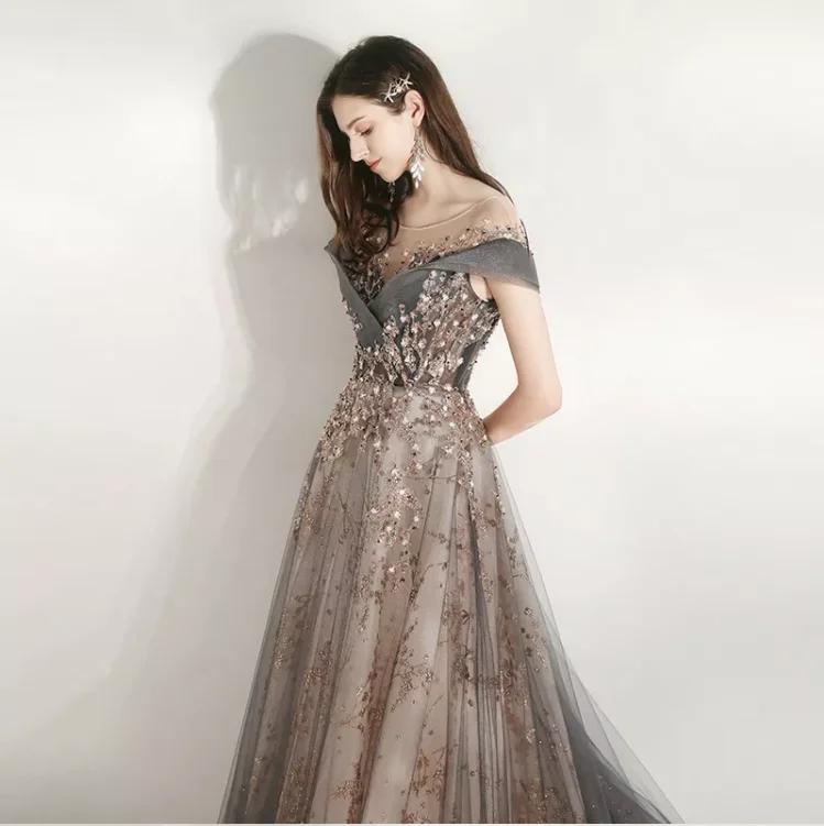 2022 Sequin Evening Gowns Off Shoulder Prom Dresses Shiny Mermaid Women Party Dresses Wear Gown With Cape
2022 Sequin Evening Gowns Off Shoulder Prom Dresses Shiny Mermaid Women Party Dresses Wear Gown With Cape