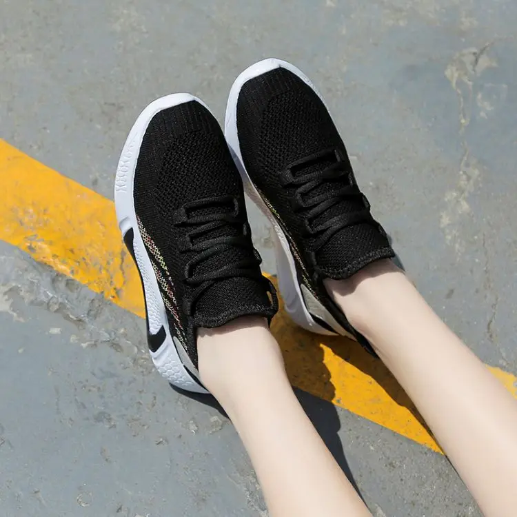 New fashion shoes for ladies 2021 woman casual shoe breathable and comfortable women sports sneakers
New fashion shoes for ladies 2021 woman casual shoe breathable and comfortable women sports sneakers