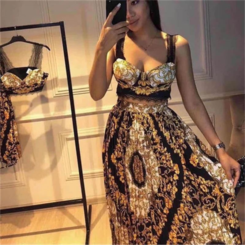 A5107 Factory Price Lace Strap Pattern Print Sport Bra Pleated Long Skirt Fashion Two Piece Suit Women Clothing
A5107 Factory Price Lace Strap Pattern Print Sport Bra Pleated Long Skirt Fashion Two Piece Suit Women Clothing