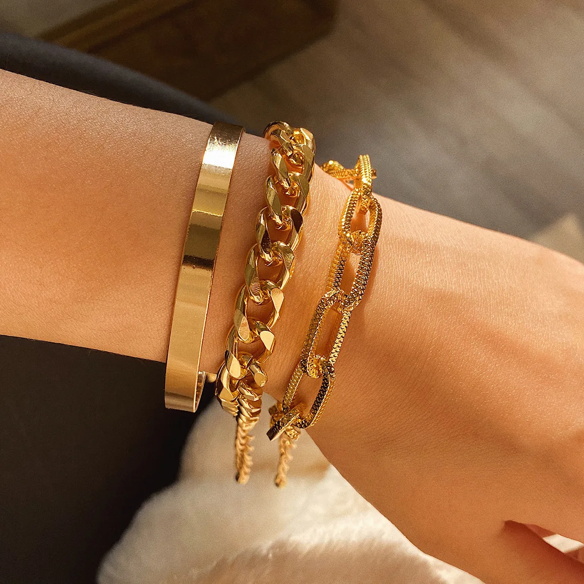Adjustable Punk Style Three Layer Polish Bangle For Girls 18K Gold Plated Cross Chain Bracelet set for Women, Picture shows
Adjustable Punk Style Three Layer Polish Bangle For Girls 18K Gold Plated Cross Chain Bracelet set for Women, Picture shows
