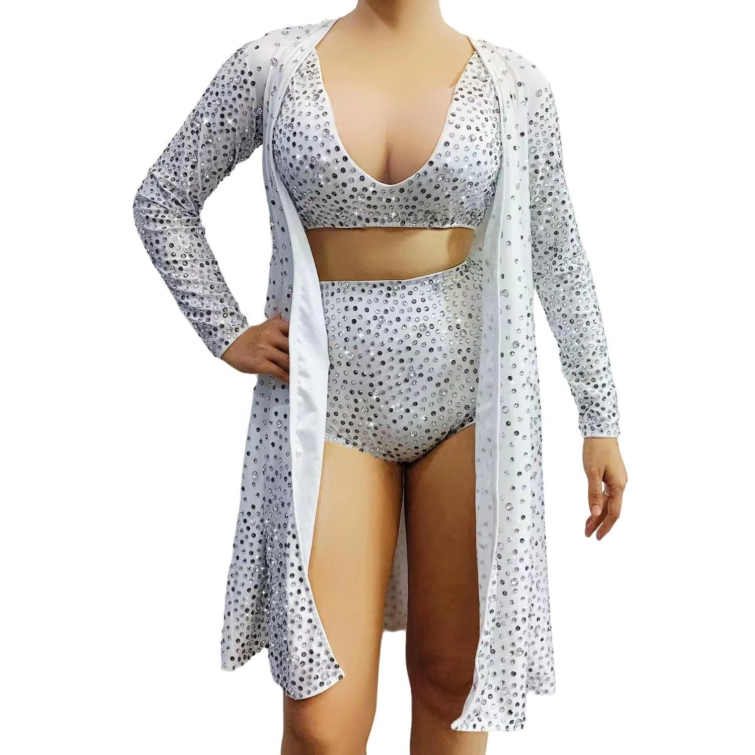 2023 Sexy White Rhinestone Bikini Bra Jacket Coats 3 Piece Set Women Stage Performance Dance Wear Show Club Party Outfit Sets
2023 Sexy White Rhinestone Bikini Bra Jacket Coats 3 Piece Set Women Stage Performance Dance Wear Show Club Party Outfit Sets