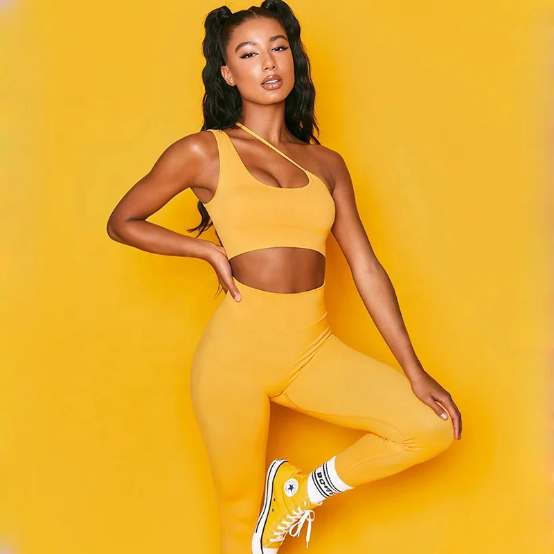 wholesale 2021 hot womens clothing one-shoulder short vest fitness leggings two-piece suit yoga clothes women
wholesale 2021 hot womens clothing one-shoulder short vest fitness leggings two-piece suit yoga clothes women