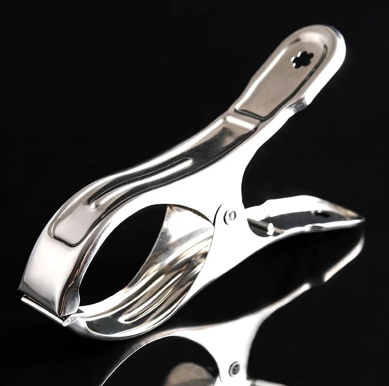 Wholesale Multifunction Stainless Steel Sock Pants Drying Clips Towel Pins Spring Towel Clips Hanger Clothe Pegs, Silver
Wholesale Multifunction Stainless Steel Sock Pants Drying Clips Towel Pins Spring Towel Clips Hanger Clothe Pegs, Silver
