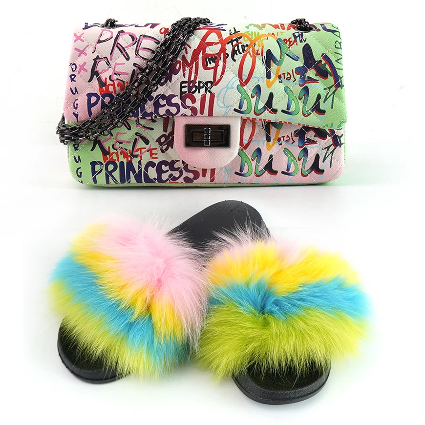 Graffiti Bag Match Fur Slides Set, Lovely Jelly Handbag Fur Slippers For Women Ladies And Kids, 6 colors
Graffiti Bag Match Fur Slides Set, Lovely Jelly Handbag Fur Slippers For Women Ladies And Kids, 6 colors