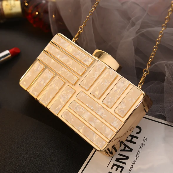 Acrylic Dinner Bag Simple Chain One Shoulder Bridal Dress Evening Banquet Female Bag, White, beige, gray, autumn color
Acrylic Dinner Bag Simple Chain One Shoulder Bridal Dress Evening Banquet Female Bag, White, beige, gray, autumn color