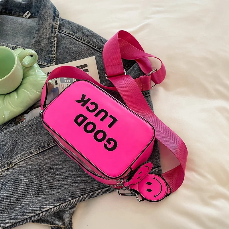 TS9519 Candy Color Small Square Bags Wide Straps Ladies Shoulder Bag Fashion Letter Purse Summer Handbags for Women
TS9519 Candy Color Small Square Bags Wide Straps Ladies Shoulder Bag Fashion Letter Purse Summer Handbags for Women