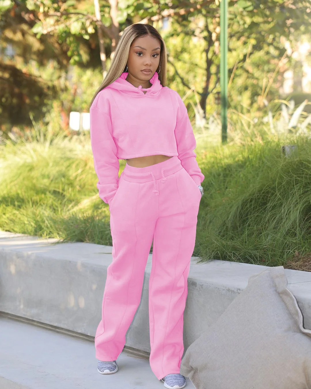 2021 European and American autumn and winter new fashion casual sports suit women's loose long-sleeved sweater two-piece, Custom colors
2021 European and American autumn and winter new fashion casual sports suit women's loose long-sleeved sweater two-piece, Custom colors