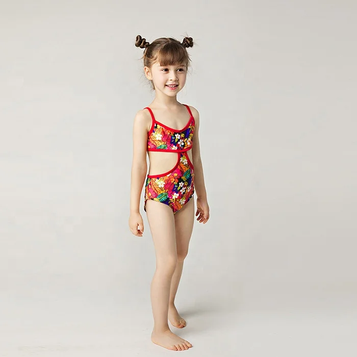 US Trends Custom Toddler Children Swimsuit 1-5 Years Old Printed Baby Girl One-Piece Swimsuit Wet Suit Kids 
US Trends Custom Toddler Children Swimsuit 1-5 Years Old Printed Baby Girl One-Piece Swimsuit Wet Suit Kids