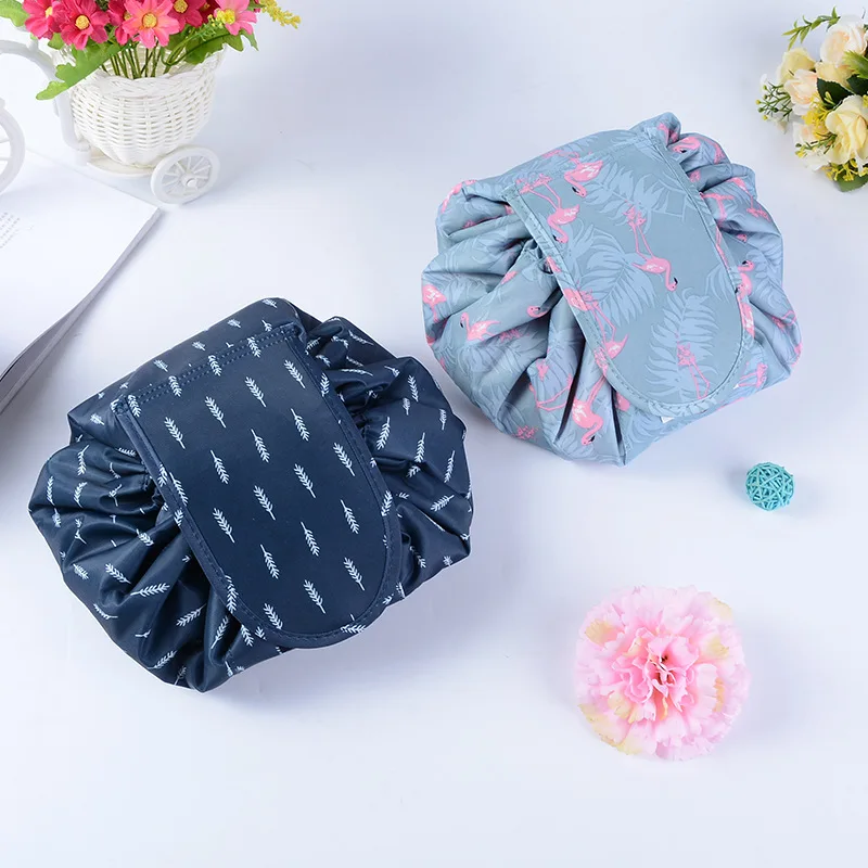 2021 new Drop shipping Large Capacity Custom Logo Cosmetic Storage Bag Travel Cosmetic Bag Portable Drawstring Pouch Makeup ba
2021 new Drop shipping Large Capacity Custom Logo Cosmetic Storage Bag Travel Cosmetic Bag Portable Drawstring Pouch Makeup ba