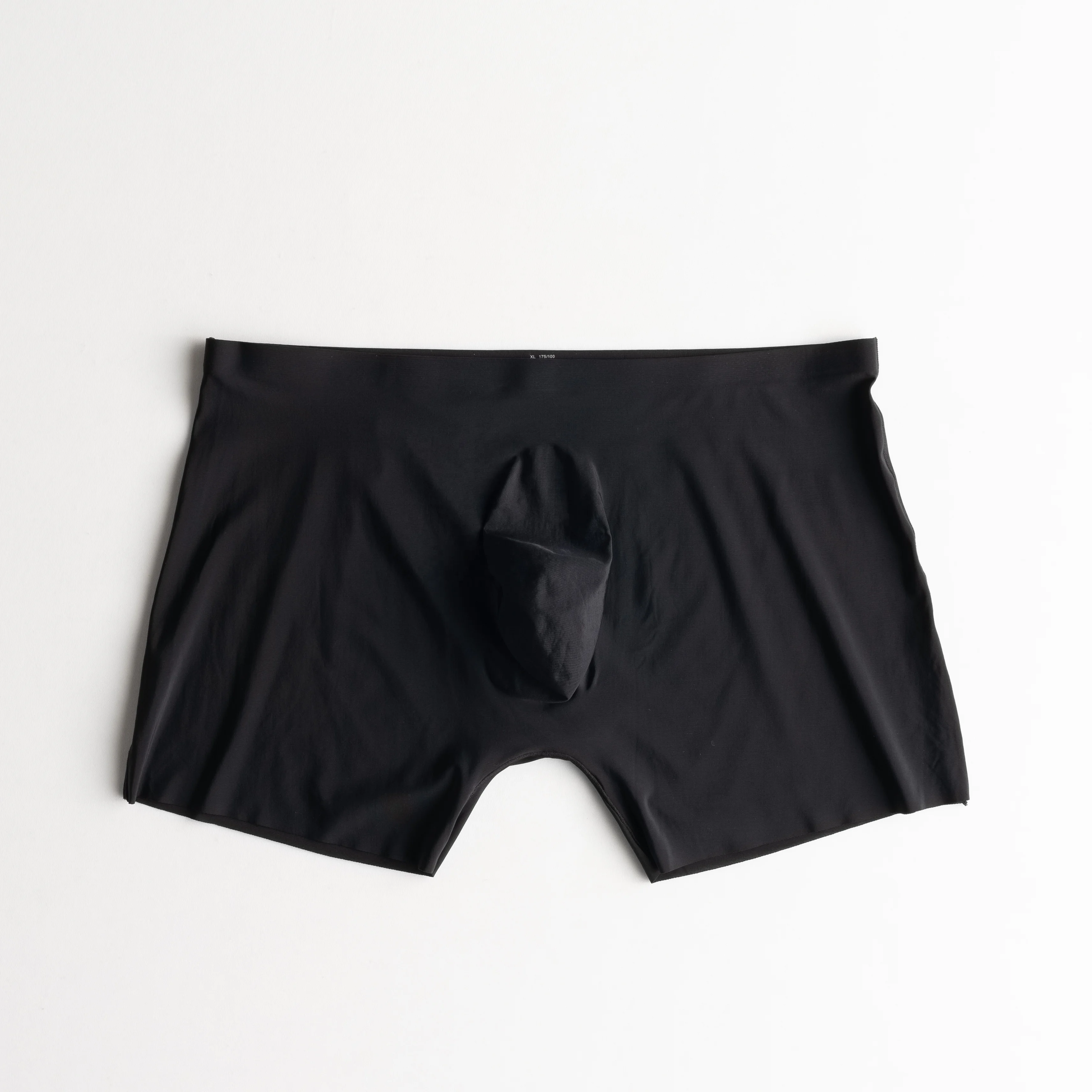 Men's OEM Ice Silk Underwear 3D Punching One-Piece Seamless Boxer Shorts Ultra-Thin Transparent Trendy Naked Brief Boxer, White, red, black, blue, gray
Men's OEM Ice Silk Underwear 3D Punching One-Piece Seamless Boxer Shorts Ultra-Thin Transparent Trendy Naked Brief Boxer, White, red, black, blue, gray