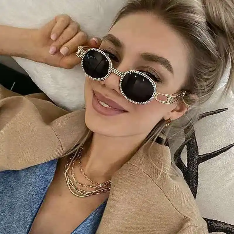 2021 Luxury Lovely Vintage Round Metal With Diamond Sunglasses Glasses Fashion Eyewear UV400 For Women, 6colors
2021 Luxury Lovely Vintage Round Metal With Diamond Sunglasses Glasses Fashion Eyewear UV400 For Women, 6colors