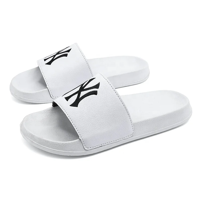 Designer Slipper Sandalias Men Sandals white and black colors Ladies Sandals For Woman Slippers
Designer Slipper Sandalias Men Sandals white and black colors Ladies Sandals For Woman Slippers