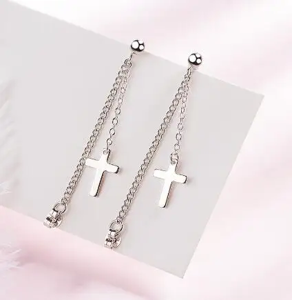 Vintage Cross Earrings Small Chain Tassel Stud Earrings Cool Handsome Two Wearing Metal Kpop Star Earrings for Women Girls Gifts
Vintage Cross Earrings Small Chain Tassel Stud Earrings Cool Handsome Two Wearing Metal Kpop Star Earrings for Women Girls Gifts