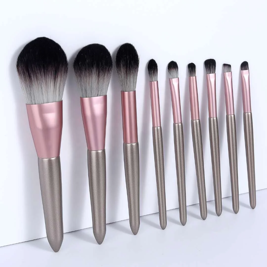 9Pcs Makeup Brush Kit Soft Synthetic Makeup Applicator Brush for Women Eyeshadow Facial Make Up, Customized color
9Pcs Makeup Brush Kit Soft Synthetic Makeup Applicator Brush for Women Eyeshadow Facial Make Up, Customized color