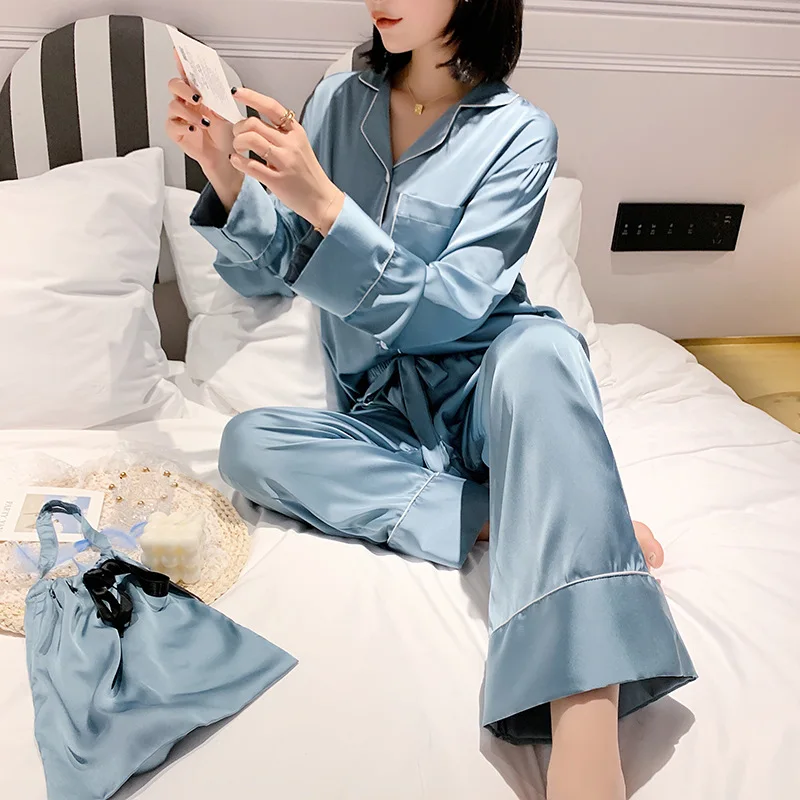 Wholesale Luxury Long Sleeve Lingerie Pajamas 2 Piece Set Satin Silk Turn-down Collar Womens Sleepwear Set, Satin pajamas
Wholesale Luxury Long Sleeve Lingerie Pajamas 2 Piece Set Satin Silk Turn-down Collar Womens Sleepwear Set, Satin pajamas