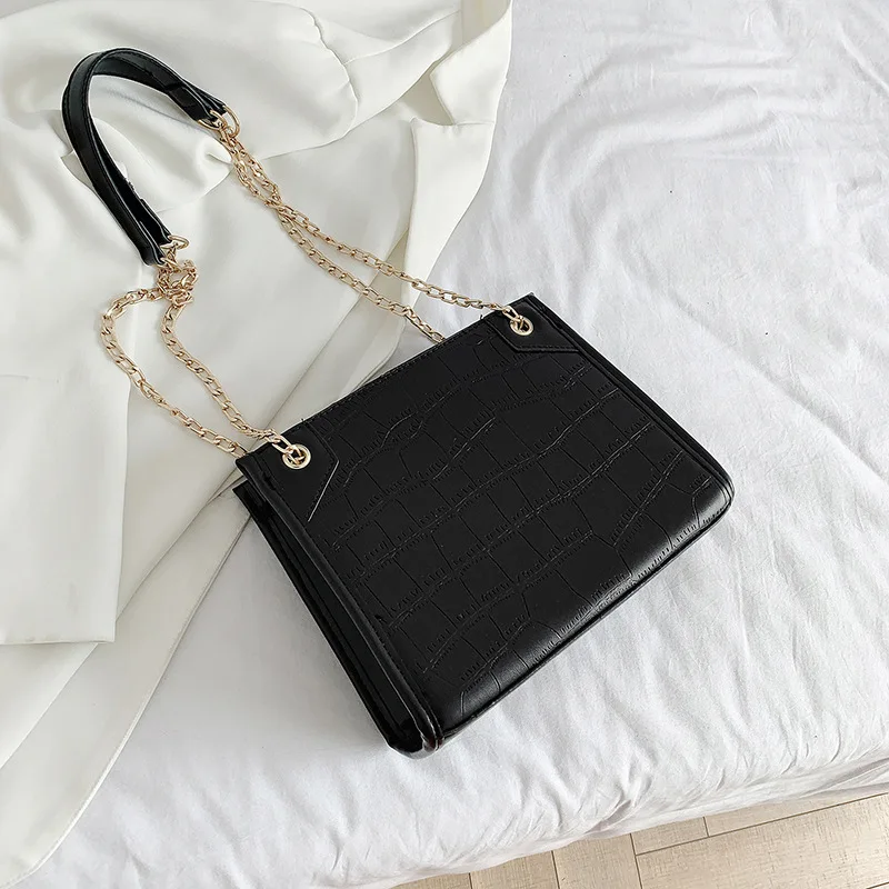 Large capacity bag 2021 The New fashion womens crossbody shoulder hand bags All-match Simple chain leather tote bag, White, khaki, black, brown
Large capacity bag 2021 The New fashion womens crossbody shoulder hand bags All-match Simple chain leather tote bag, White, khaki, black, brown