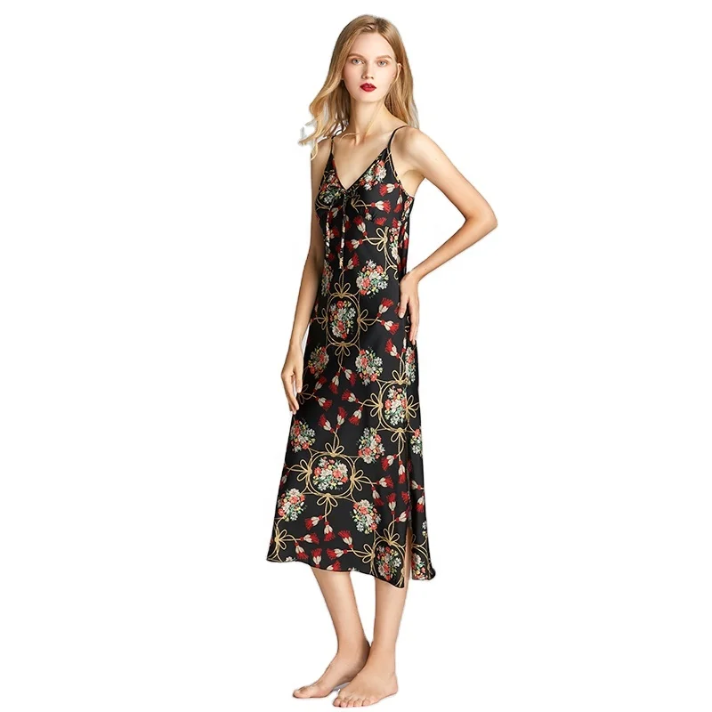 Factory Outlet Summer Premium Textured Black Floral Print Long Leg Split Sexy Sling Nightdress
Factory Outlet Summer Premium Textured Black Floral Print Long Leg Split Sexy Sling Nightdress