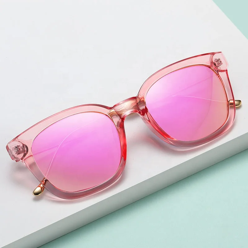 2022 Hot Selling Square Frame Oversized Sun Glasses Fashion Custom Logo Women Men Big Luxury Trendy Sunglasses
2022 Hot Selling Square Frame Oversized Sun Glasses Fashion Custom Logo Women Men Big Luxury Trendy Sunglasses