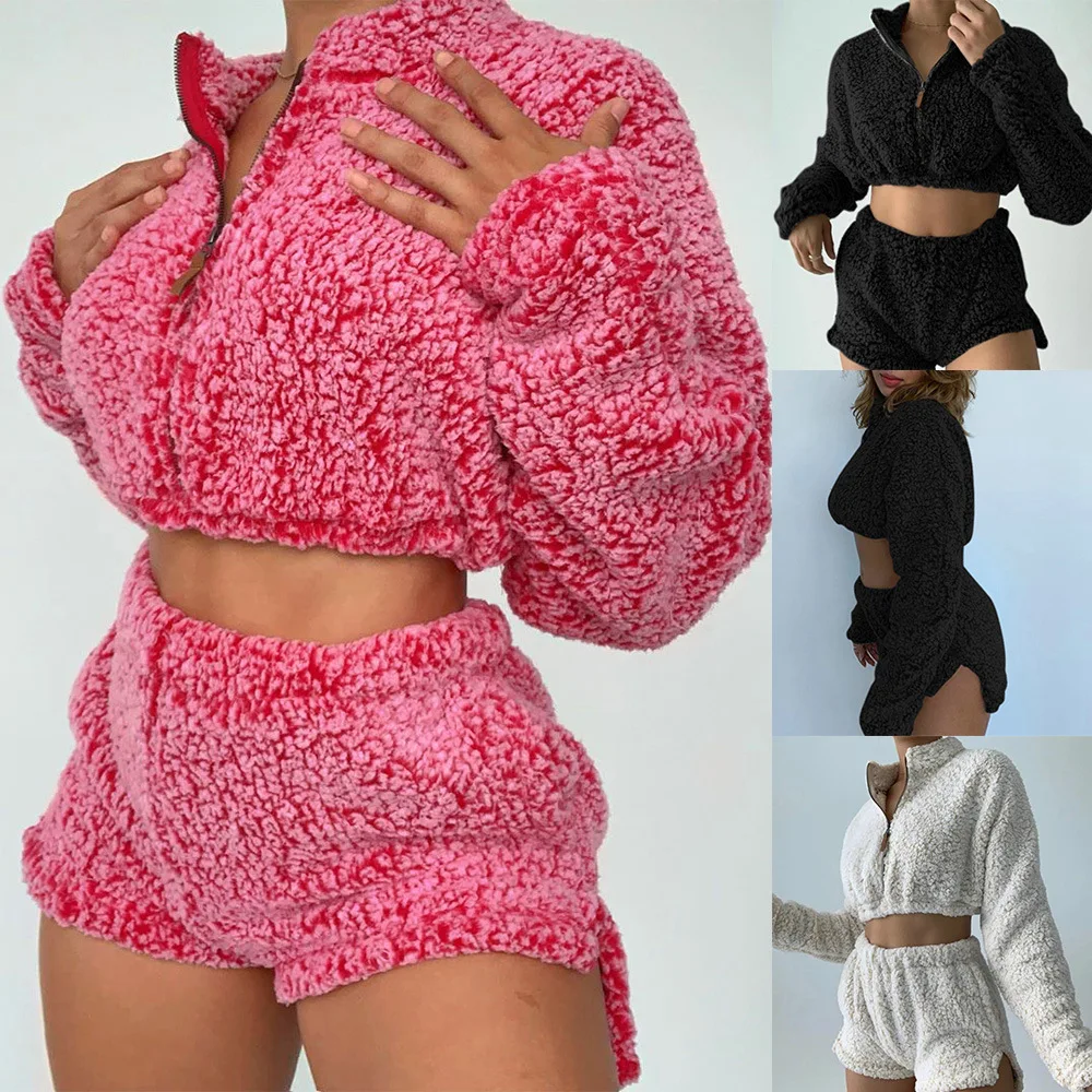 Drop shipping winter two piece shorts and crop top set fuzzy sets for women garment manufacturers
Drop shipping winter two piece shorts and crop top set fuzzy sets for women garment manufacturers