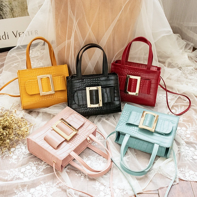 2022 Hot sale Fashion small ladies Hand bags For Women pu Shoulder Crossbody Mini phone Leather Handbags
2022 Hot sale Fashion small ladies Hand bags For Women pu Shoulder Crossbody Mini phone Leather Handbags