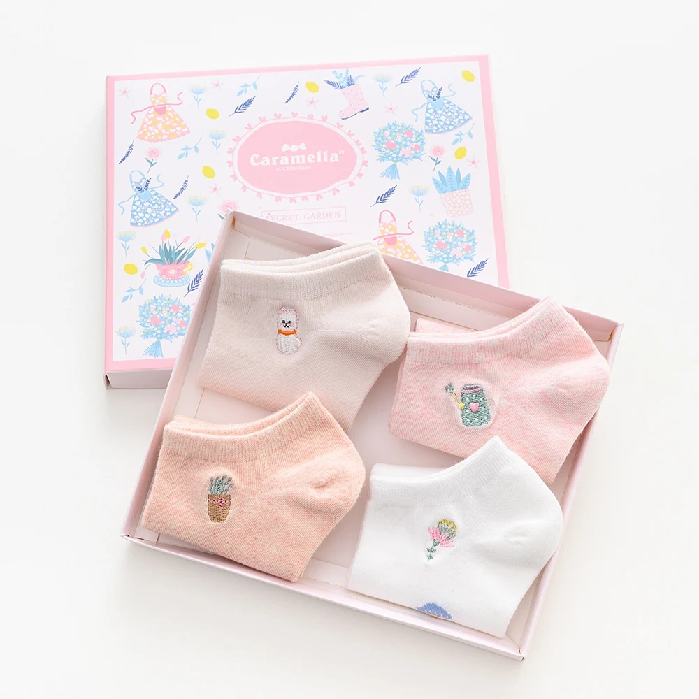 Caramella women ladies anti-slip no show ankle cotton Socks embroidered short socks 4pairs
Caramella women ladies anti-slip no show ankle cotton Socks embroidered short socks 4pairs