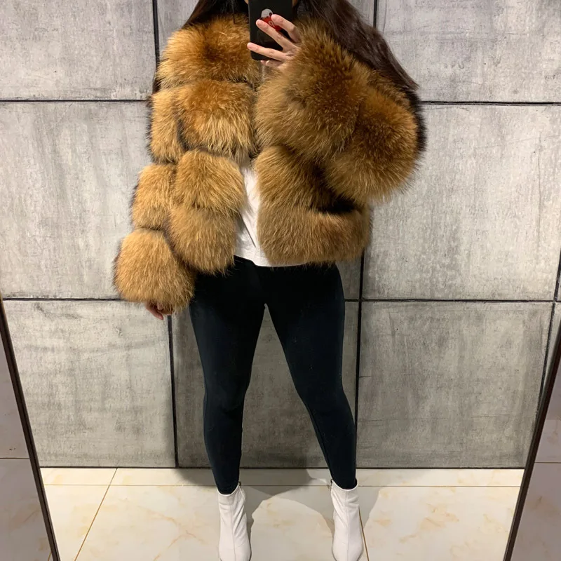 Women new fashion fur coat imitation raccoon fur stitching raccoon fur coat for winter
Women new fashion fur coat imitation raccoon fur stitching raccoon fur coat for winter