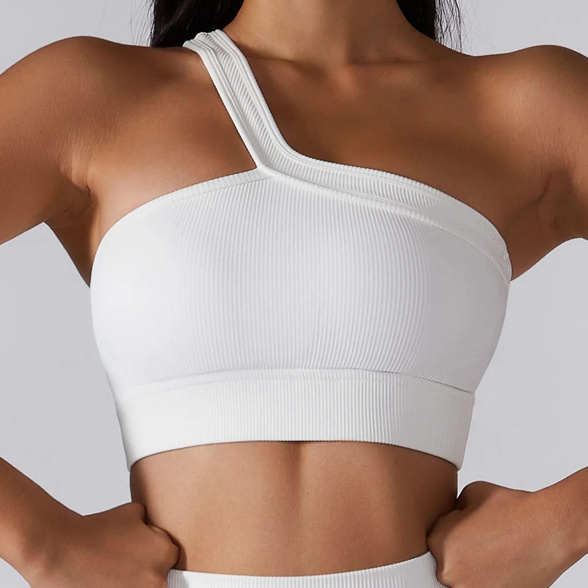 New gym one shoulder yoga bra all-in-one sports underwear vest running fitness top ribbed high-strength support sports bra women
New gym one shoulder yoga bra all-in-one sports underwear vest running fitness top ribbed high-strength support sports bra women