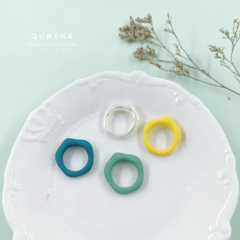 2021 Trendy Chic Matte Texture Simple Colorful Contrast Irregular Resin Ring Set For Women Vintage Geometric Jewelry Wholesale
2021 Trendy Chic Matte Texture Simple Colorful Contrast Irregular Resin Ring Set For Women Vintage Geometric Jewelry Wholesale
