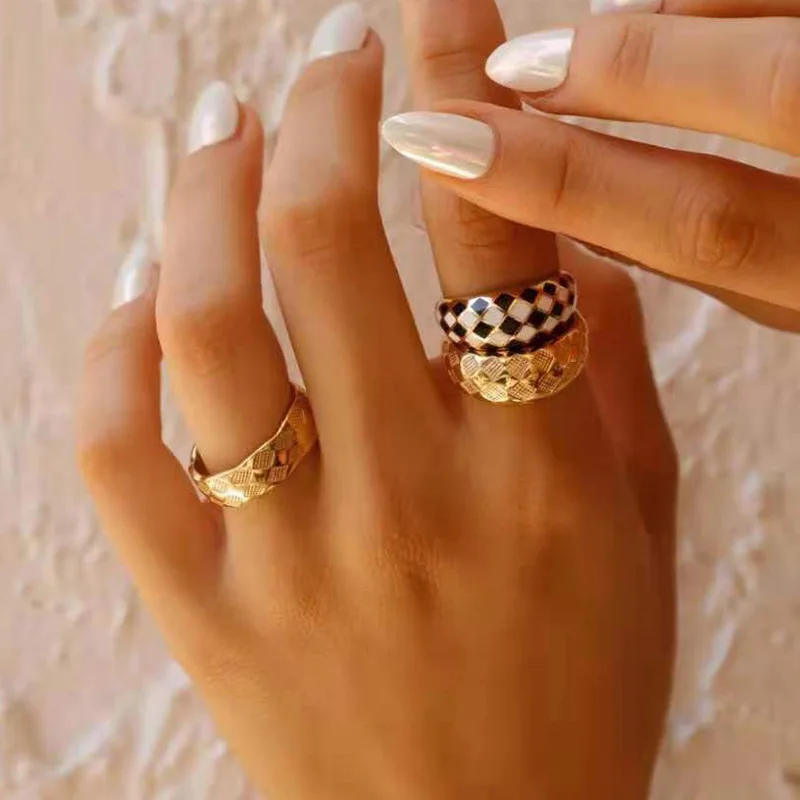 Vintage INS Jewelry Wholesale 18K Gold Plated plaid Rhombus Plaid Stainless Steel cnc Rings for Women Rings, Picture
Vintage INS Jewelry Wholesale 18K Gold Plated plaid Rhombus Plaid Stainless Steel cnc Rings for Women Rings, Picture