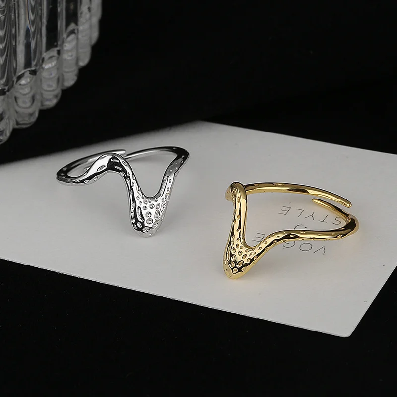 Trendy Gold Geometric Hollow Ring Women Easy Open Rings Jewelry Adjustable Serling Silver Wave Ring
Trendy Gold Geometric Hollow Ring Women Easy Open Rings Jewelry Adjustable Serling Silver Wave Ring