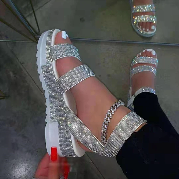 2022 Women's Bling Glitter Sandals Female Ankle Buckle Flat Platform Ladies Non Slip Outdoor Shoes Woman Beach Footwear Big Size
2022 Women's Bling Glitter Sandals Female Ankle Buckle Flat Platform Ladies Non Slip Outdoor Shoes Woman Beach Footwear Big Size