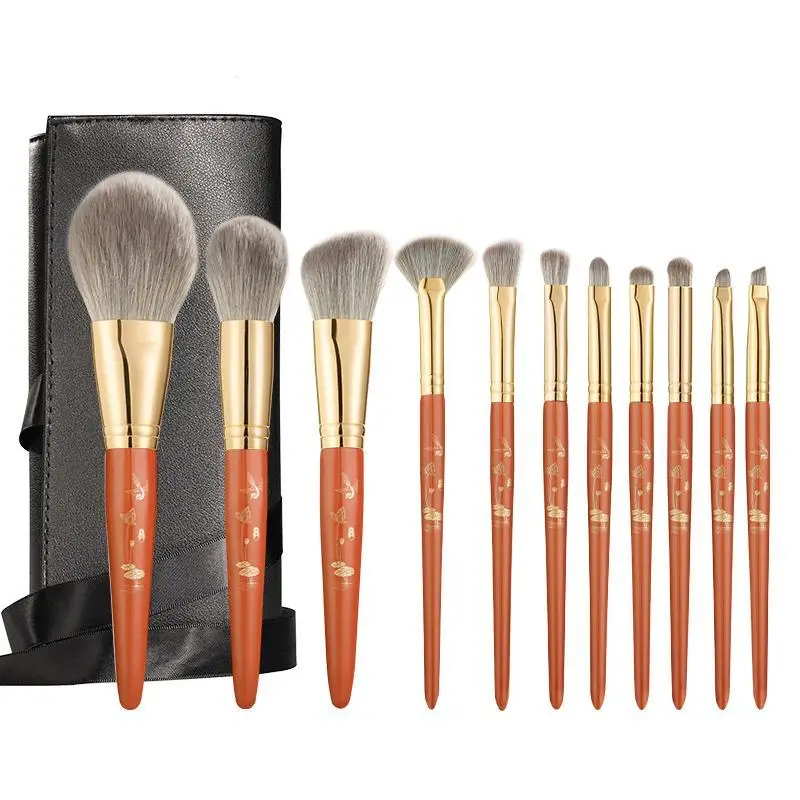 Beauty Luxurious Professional Face Makeup Brushes Set Private Label OEM Make-up Brushes With Wooden Handle
Beauty Luxurious Professional Face Makeup Brushes Set Private Label OEM Make-up Brushes With Wooden Handle
