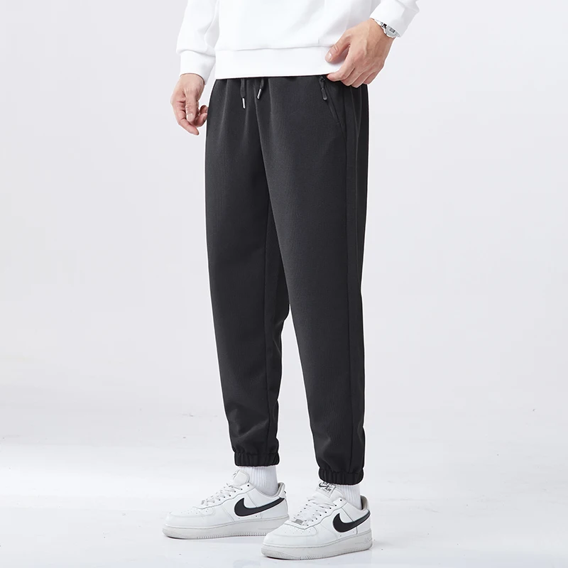 Autumn And Winter Solid Color Waffle Casual Pants Men'S Loose Drawstring Students With A Hundred Sports Knitted Sweatpants, Gray, black
Autumn And Winter Solid Color Waffle Casual Pants Men'S Loose Drawstring Students With A Hundred Sports Knitted Sweatpants, Gray, black