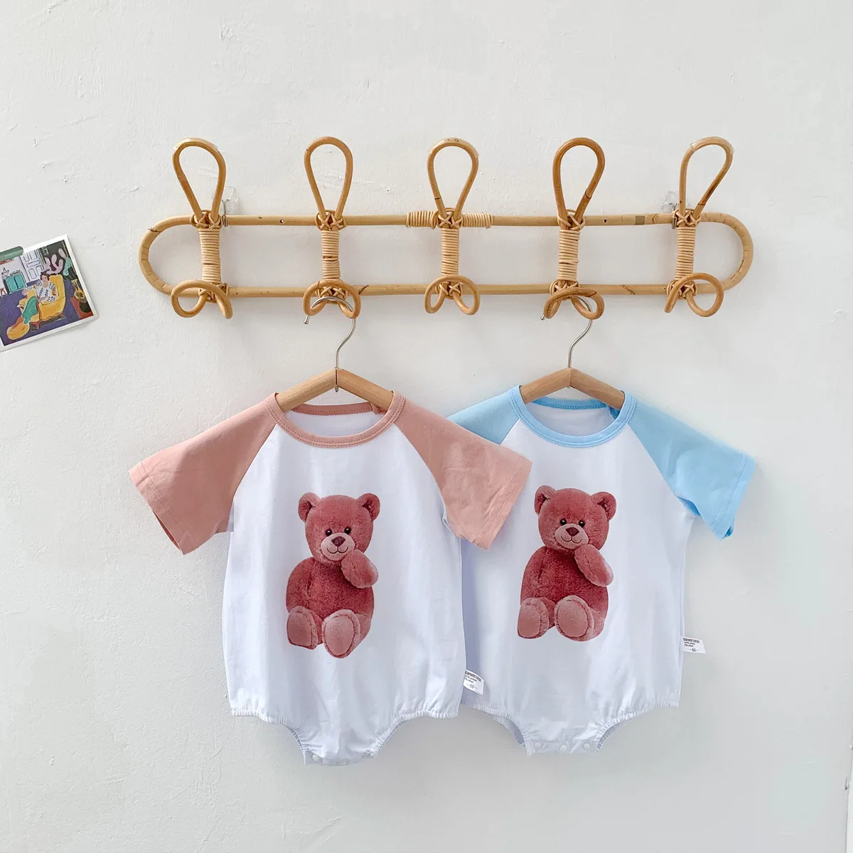 wholesale print cheap summer short sleeve cotton toddler baby boy girl romper clothes 100% cotton baby romper, Blue
wholesale print cheap summer short sleeve cotton toddler baby boy girl romper clothes 100% cotton baby romper, Blue