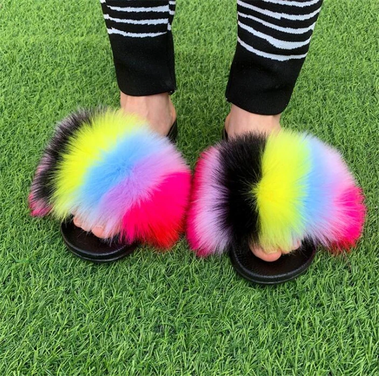 Wholesale Summer Luxury Trendy Faux Fox Sandals Women 2021 Fluffy Slippers Plush Beach Shoes Rainbow Furry Fur Slides for Ladies, As pictures or customized colors
Wholesale Summer Luxury Trendy Faux Fox Sandals Women 2021 Fluffy Slippers Plush Beach Shoes Rainbow Furry Fur Slides for Ladies, As pictures or customized colors