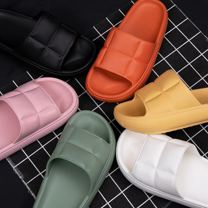 High and Thick Slippers With Soft Soles Bathroom Slippers for Men and Women Wholesale Women's Coconut Slippers
High and Thick Slippers With Soft Soles Bathroom Slippers for Men and Women Wholesale Women's Coconut Slippers