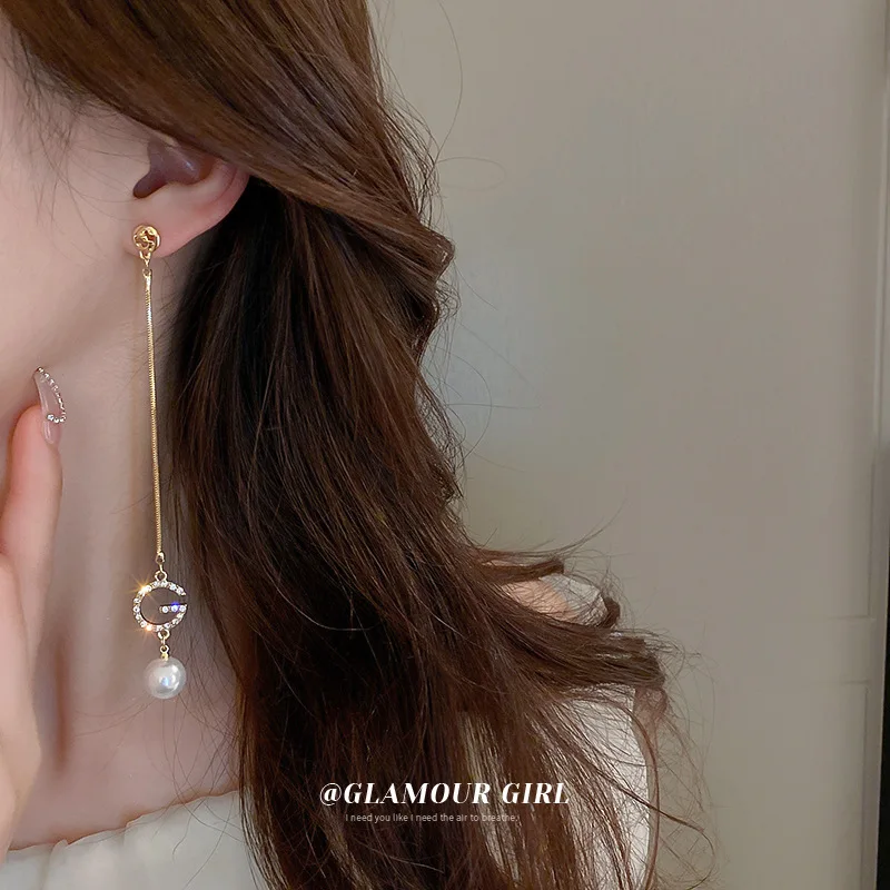 fashion quality crystal drop earrings letter
fashion quality crystal drop earrings letter