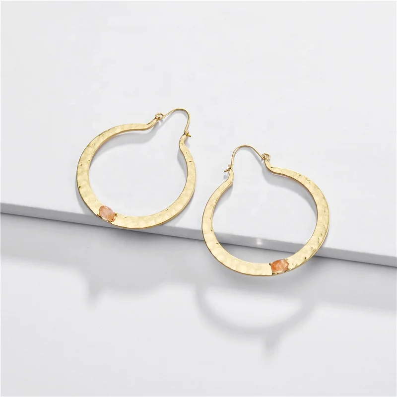 Fashion Jewelry Worn Gold Plating Hammered Metal Hoop Earring Natural Oval Stone Statement Earrings
Fashion Jewelry Worn Gold Plating Hammered Metal Hoop Earring Natural Oval Stone Statement Earrings