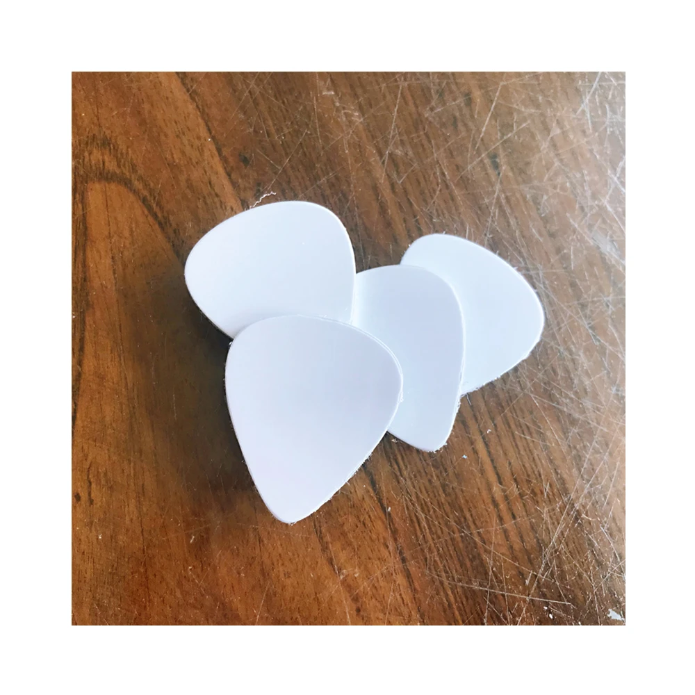 2021 White Blank Dye Sublimation Printable Aluminum Colorful Guitar Picks Custom Sizes 1.0mm Metal Guitar Picks
2021 White Blank Dye Sublimation Printable Aluminum Colorful Guitar Picks Custom Sizes 1.0mm Metal Guitar Picks