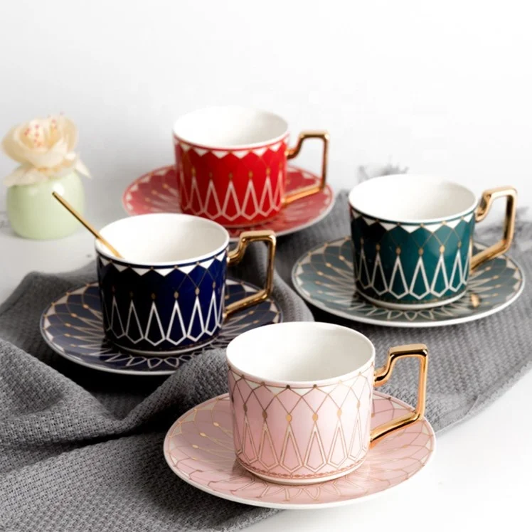 Saudi Arabia cup Luxury Gold Ceramic Coffee Tea Cups Saucers Sets Restaurant OEM Customized Box Logo Style Packing Hotel Color
Saudi Arabia cup Luxury Gold Ceramic Coffee Tea Cups Saucers Sets Restaurant OEM Customized Box Logo Style Packing Hotel Color