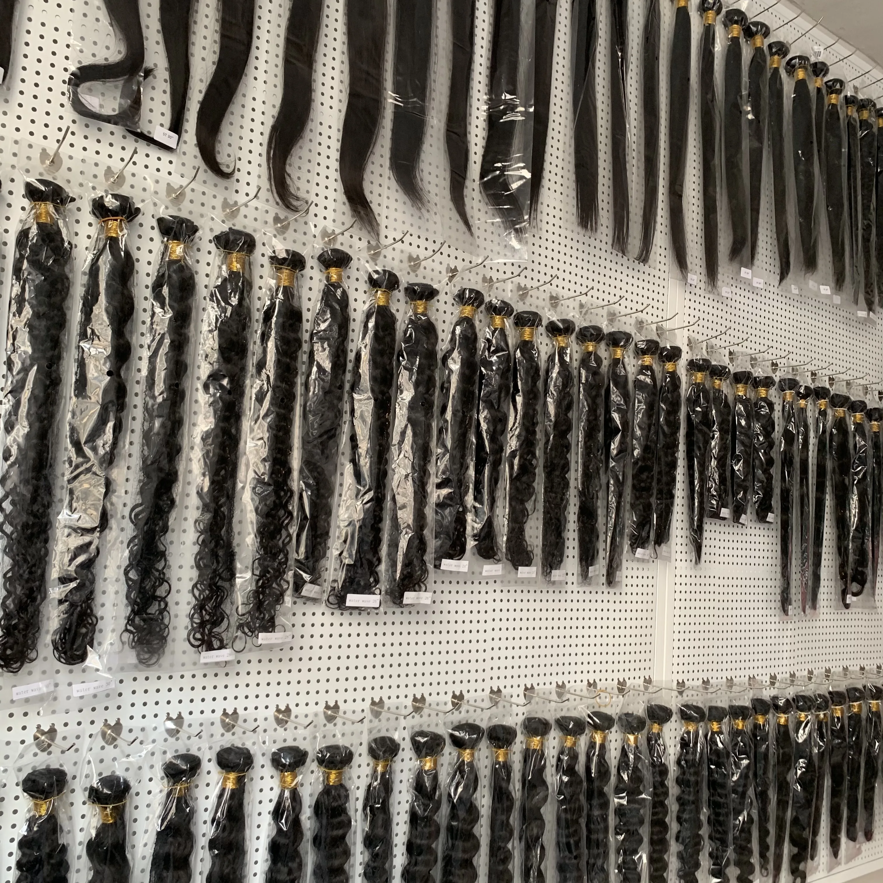 Medium level factory wholesale brazilian mink 100% human hair bundle deal 16,18,20,22,24,26 inch each four bundles
Medium level factory wholesale brazilian mink 100% human hair bundle deal 16,18,20,22,24,26 inch each four bundles