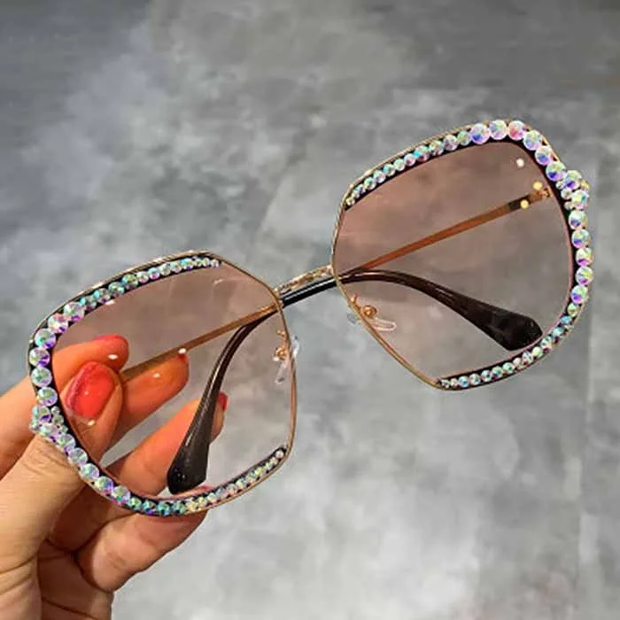 2020 Vintage Luxury Gafas De Sol Ladies Rhinestone Square Sun glasses UV400 Oversized Women Diamond Sunglasses, Customized color
2020 Vintage Luxury Gafas De Sol Ladies Rhinestone Square Sun glasses UV400 Oversized Women Diamond Sunglasses, Customized color